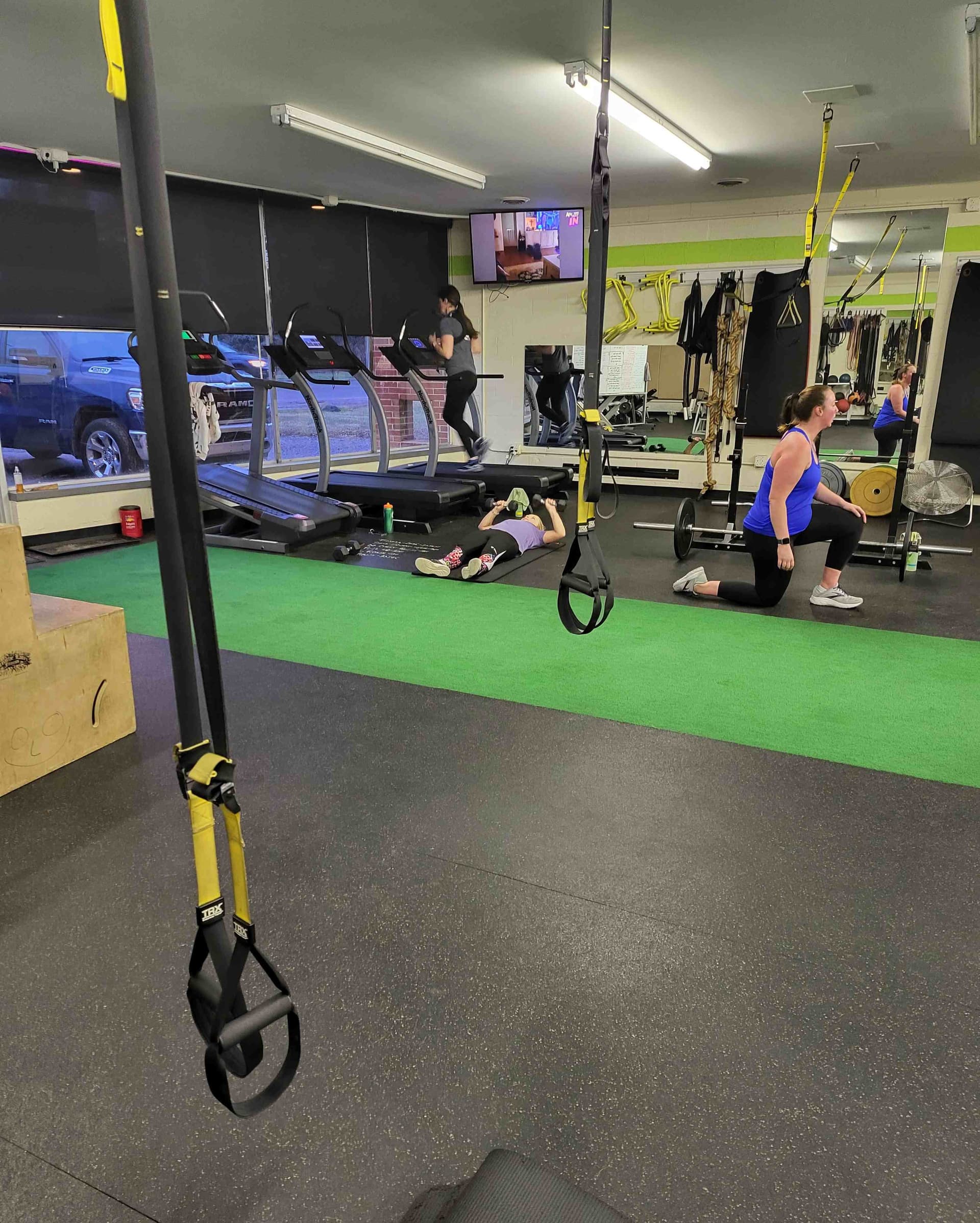 Group training session at Health Targeted Solutions gym in Clinton Township, MI